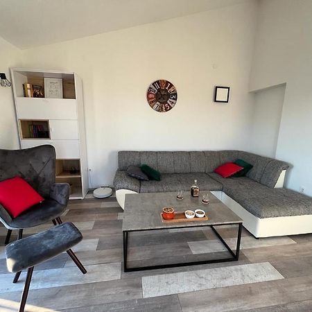 Apartments Majic Каштела Экстерьер фото